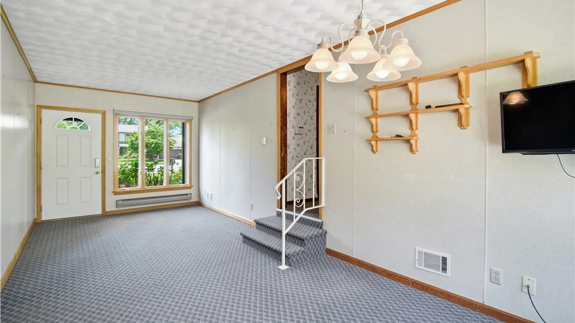 Property at 9 Gratiot Court, Dunkirk, NY 14048 16