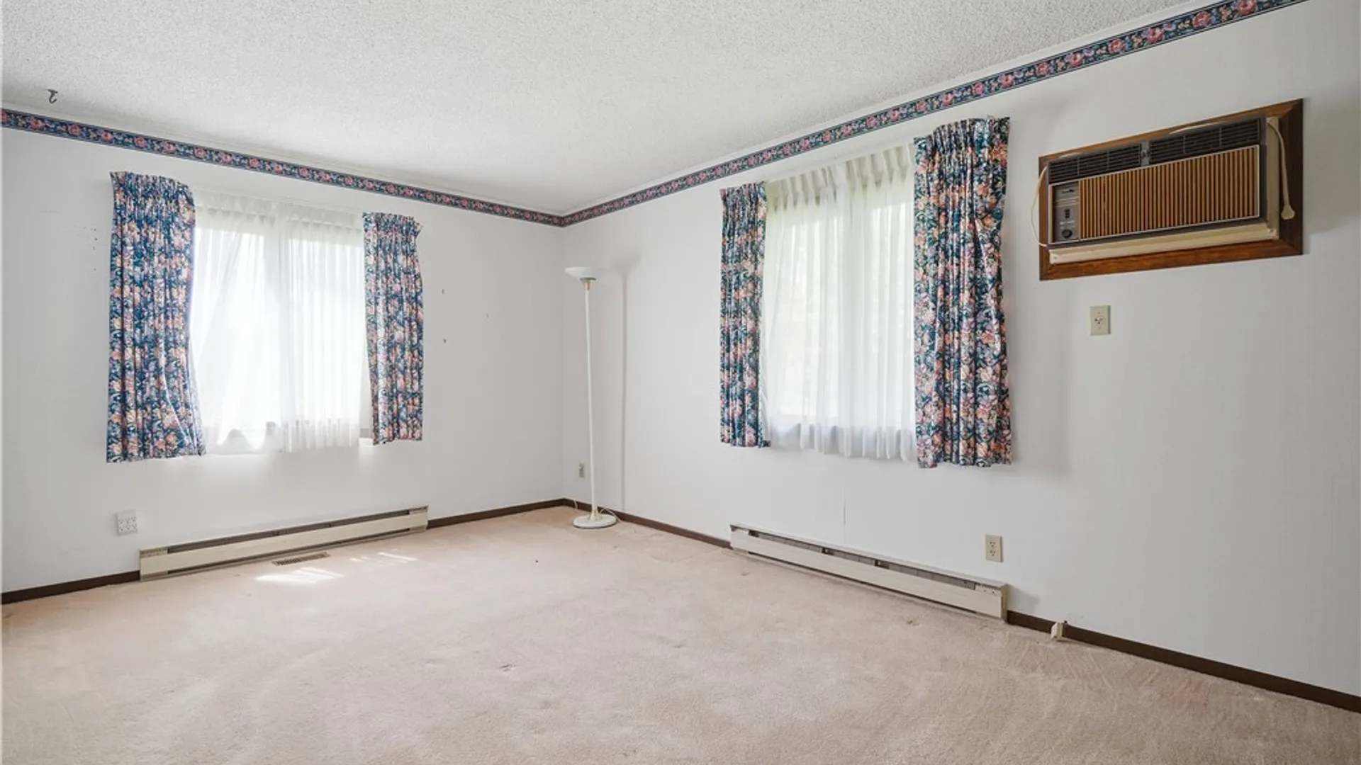 Property at 9 Gratiot Court, Dunkirk, NY 14048 31
