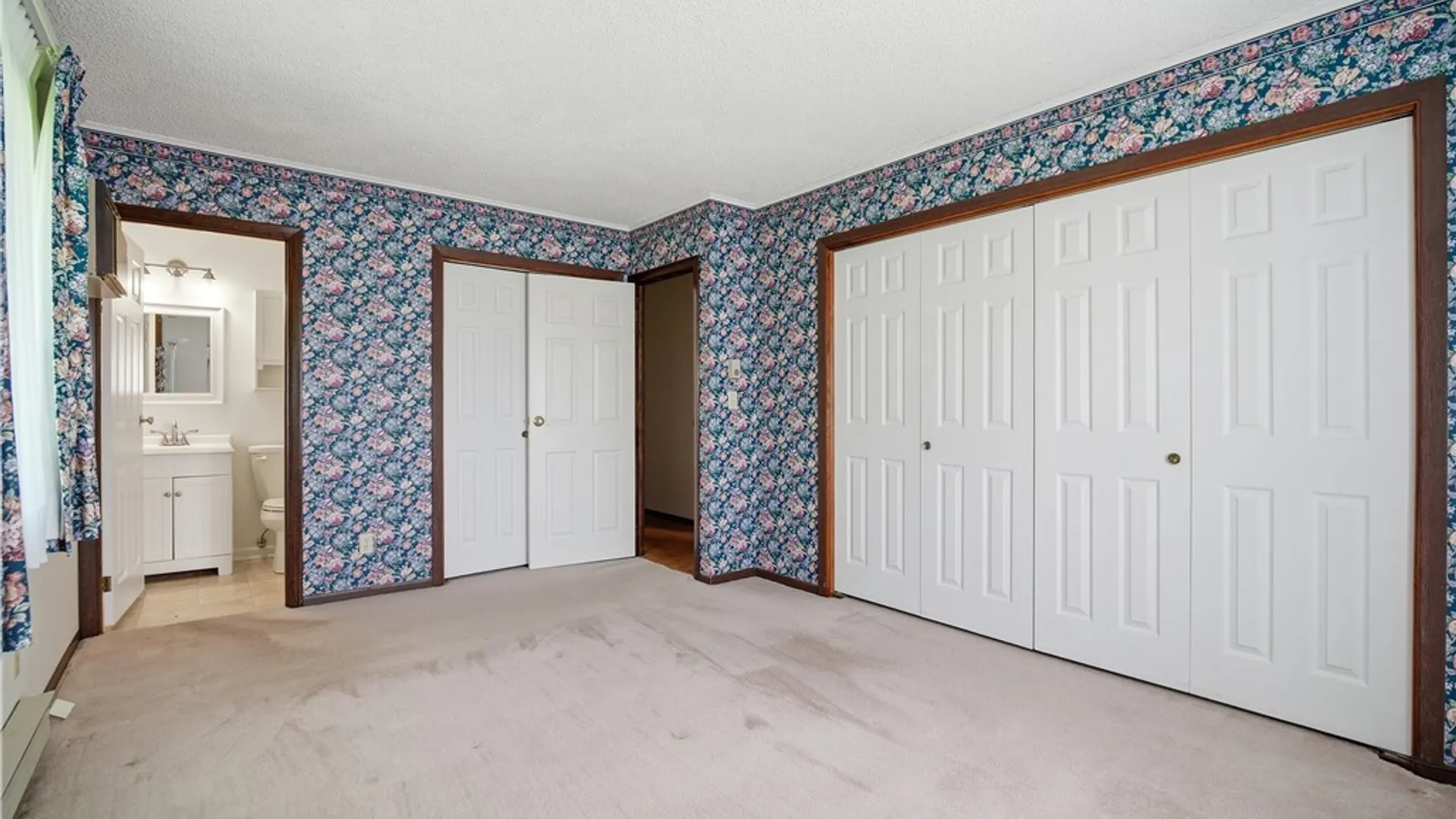 Property at 9 Gratiot Court, Dunkirk, NY 14048 32
