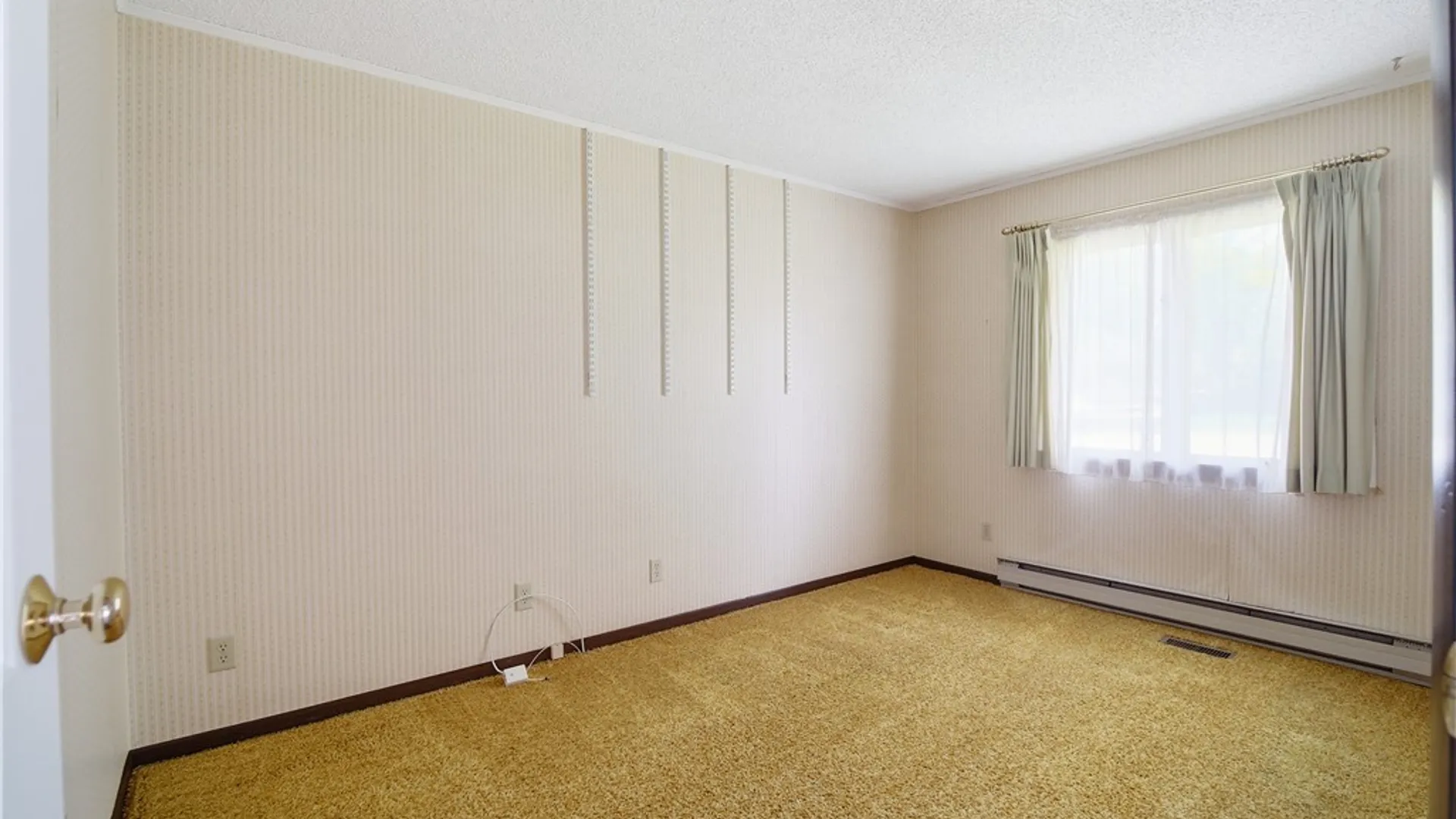 Property at 9 Gratiot Court, Dunkirk, NY 14048 35