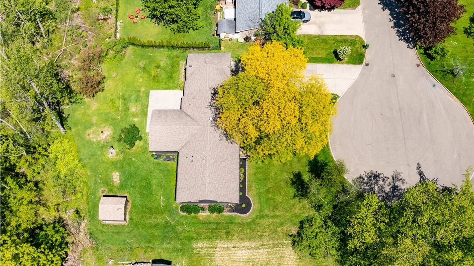 Property at 9 Gratiot Court, Dunkirk, NY 14048 4