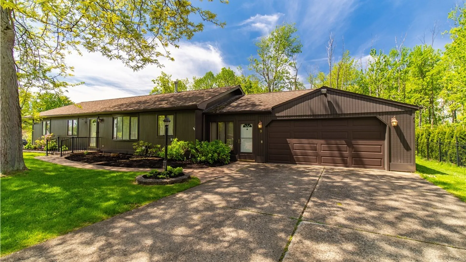 Property at 9 Gratiot Court, Dunkirk, NY 14048 7