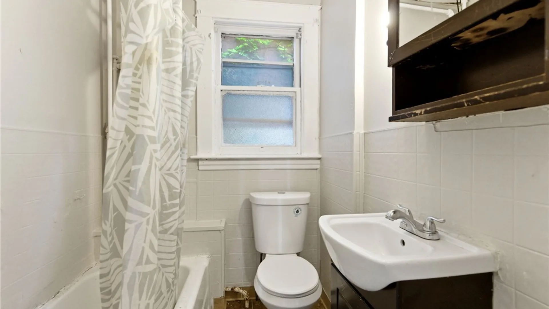 Property at 1427 Fort Avenue, Niagara Falls, NY 14303 10
