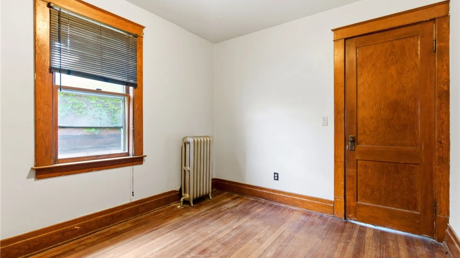 Property at 1427 Fort Avenue, Niagara Falls, NY 14303 19