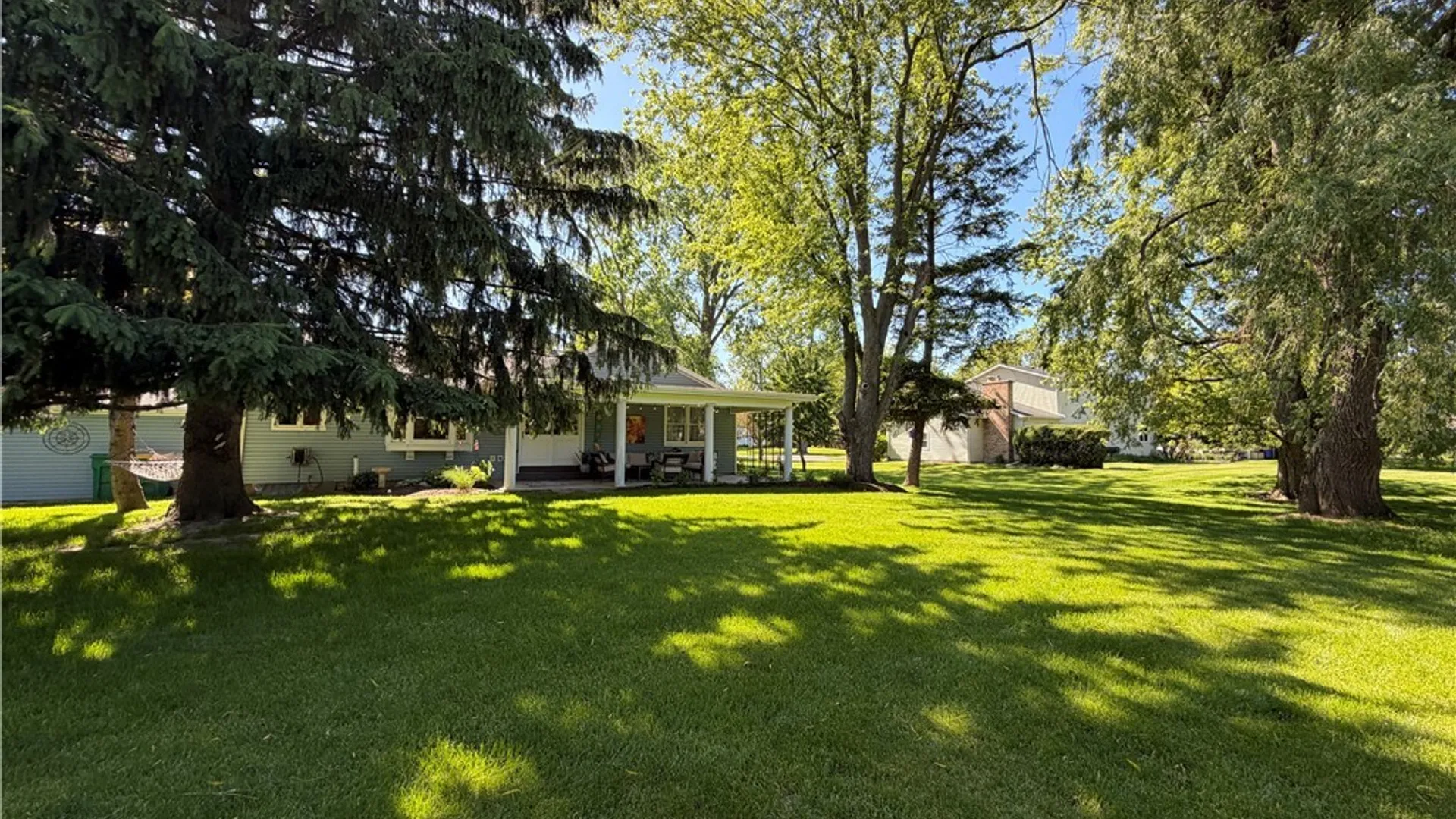Property at 4635 Hedgewood Drive, Clarence, NY 14221 40