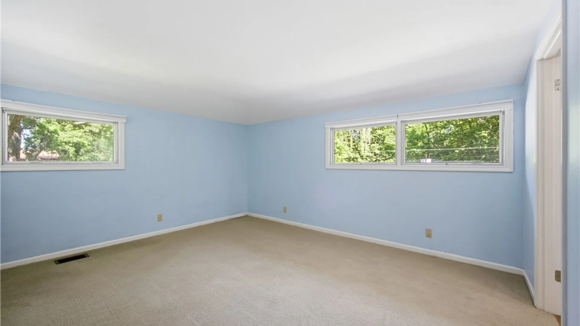Property at 770 Ohio Avenue, North Tonawanda, NY 14120 16