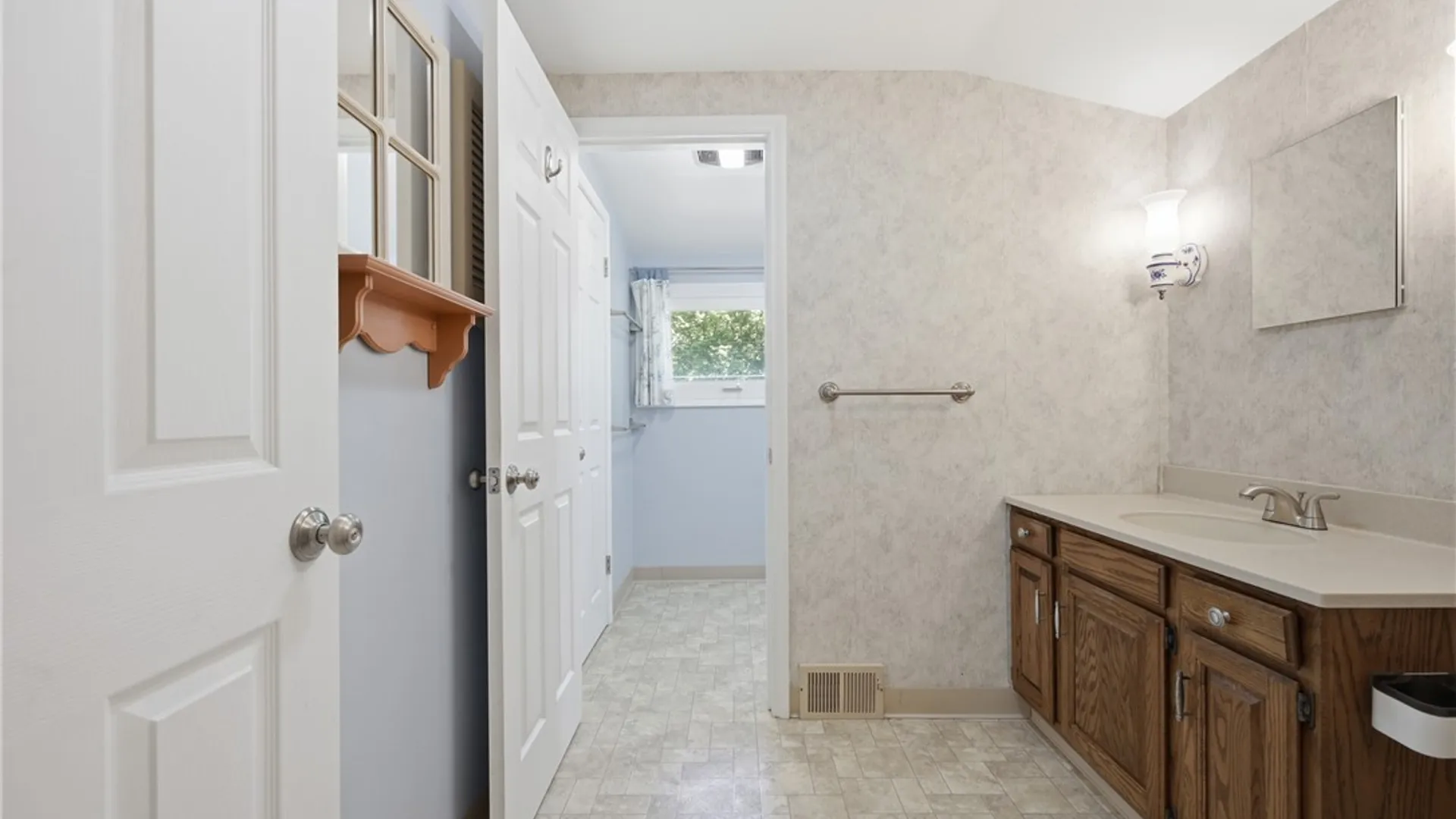 Property at 770 Ohio Avenue, North Tonawanda, NY 14120 19