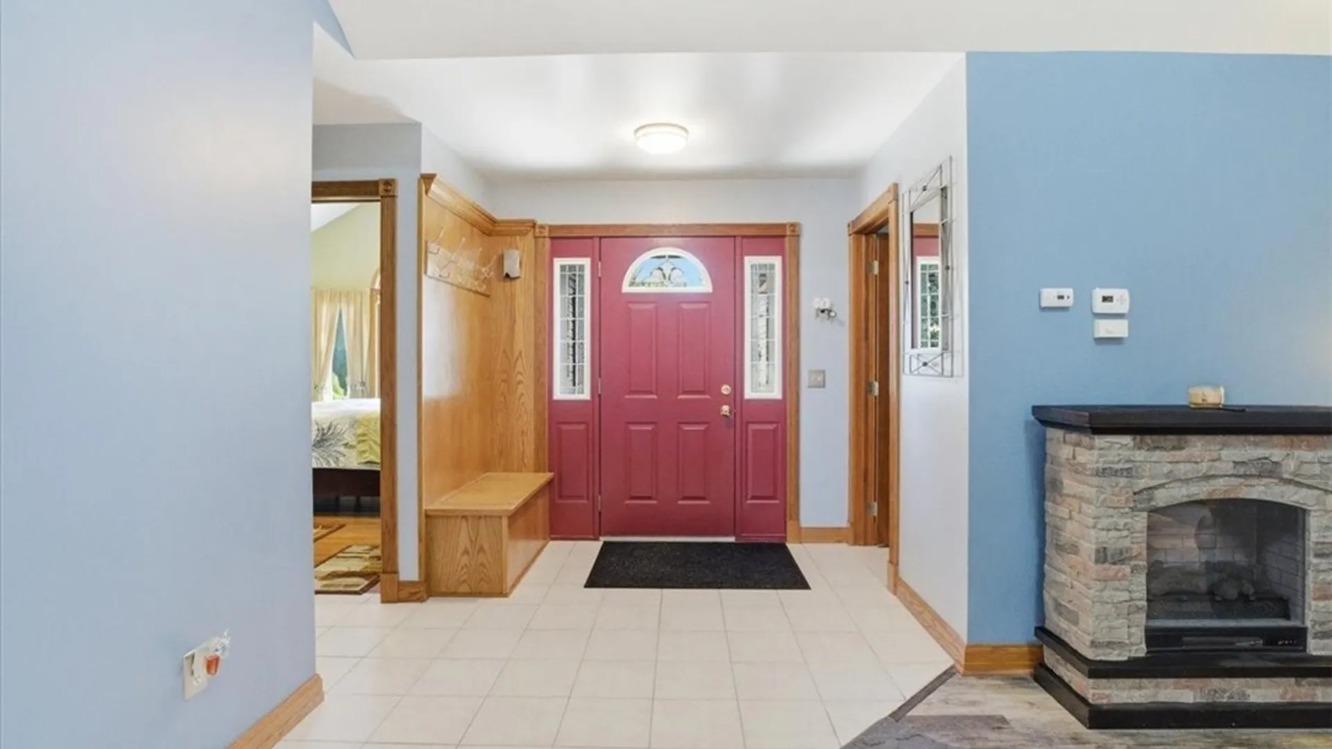 Property at 2 Cobblestone Court, Lancaster, NY 14086 11