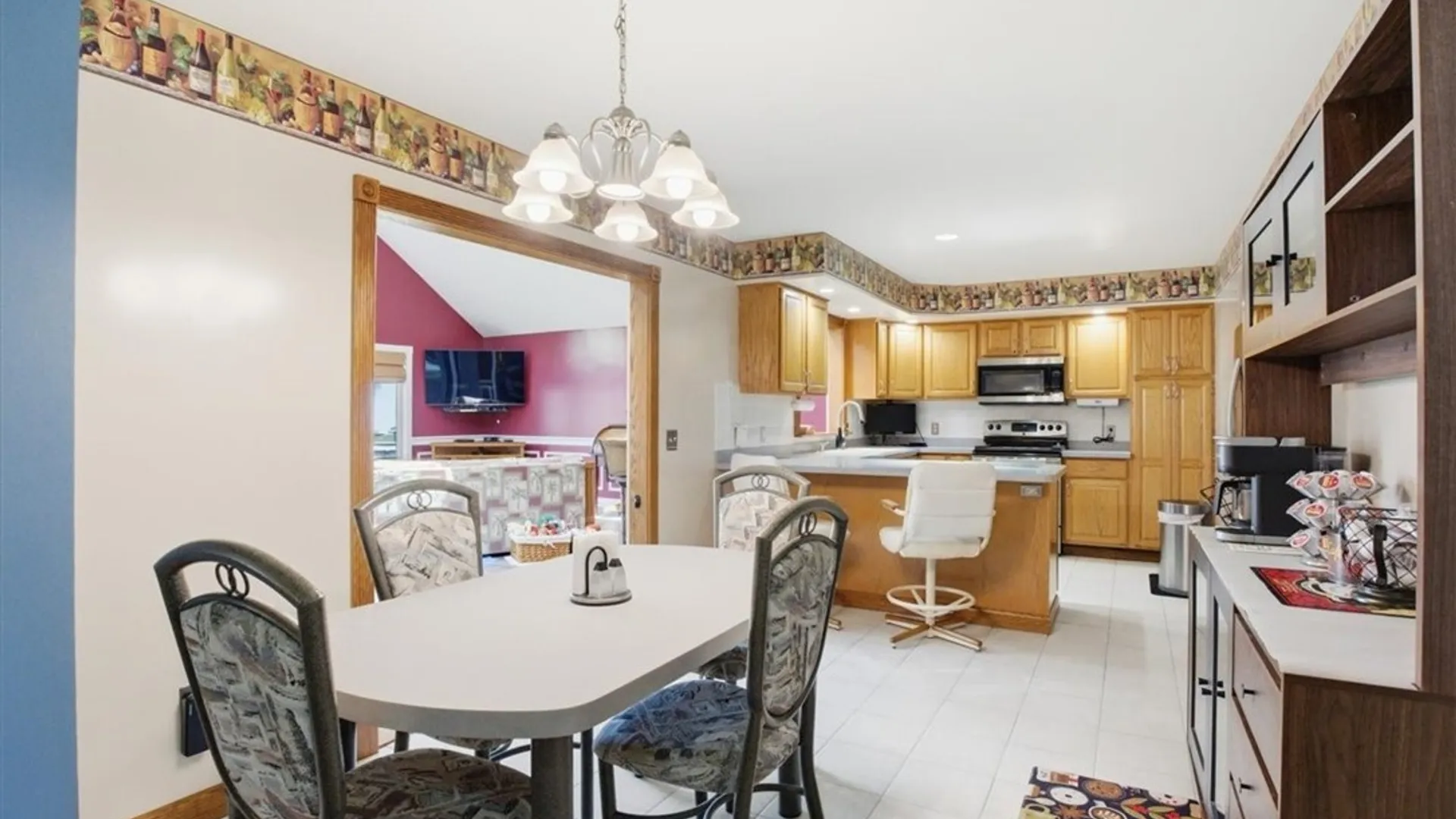 Property at 2 Cobblestone Court, Lancaster, NY 14086 15