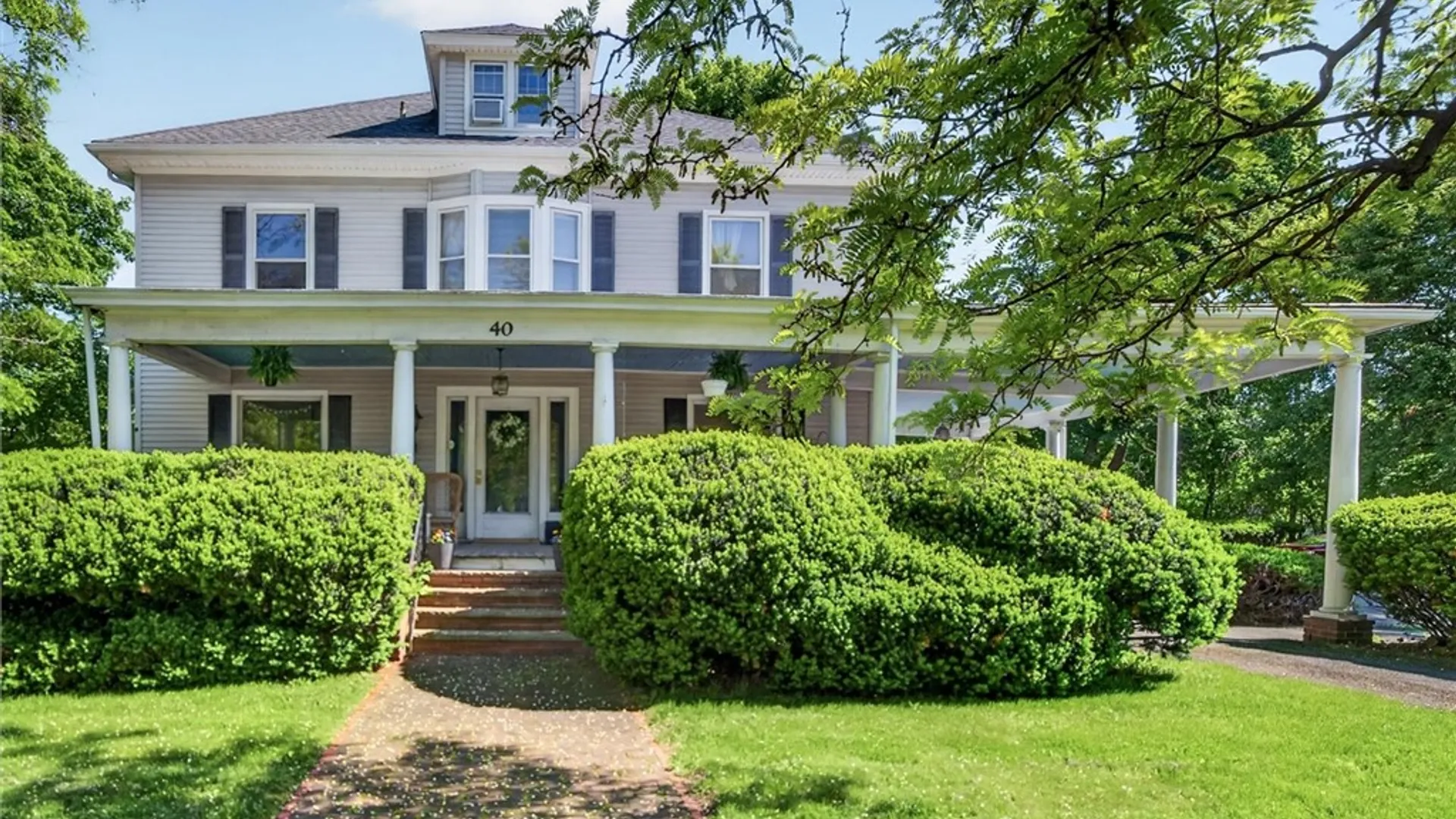 Property at 40 E Main Street, Avon, NY 14414 2