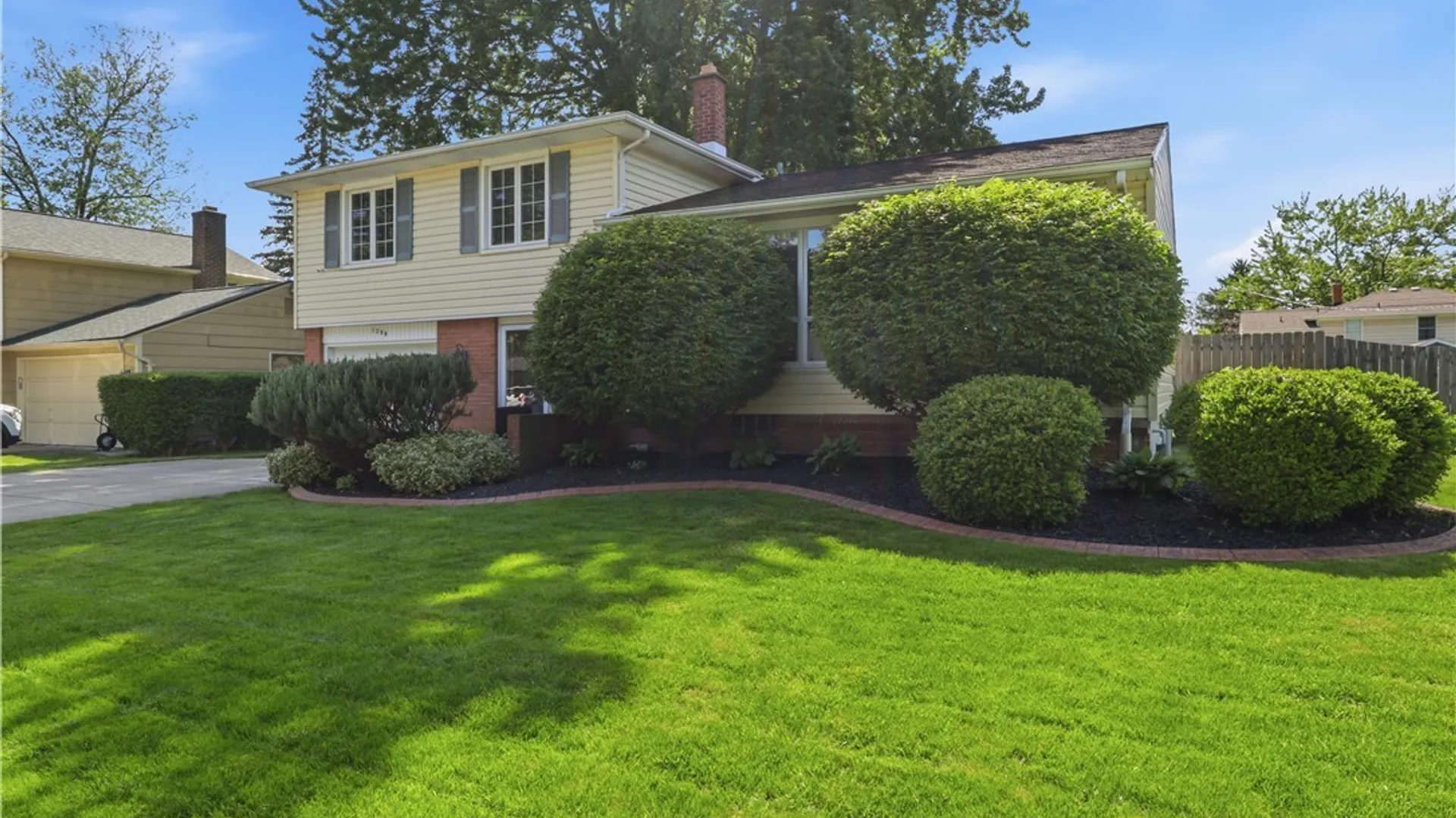 Property at 1298 Harvard Avenue, North Tonawanda, NY 14120 3
