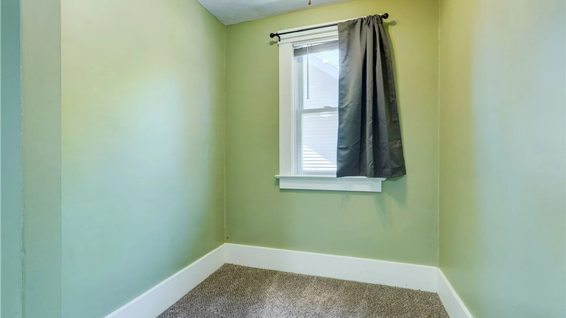 Property at 96 Resolute Street, Rochester, NY 14621 21