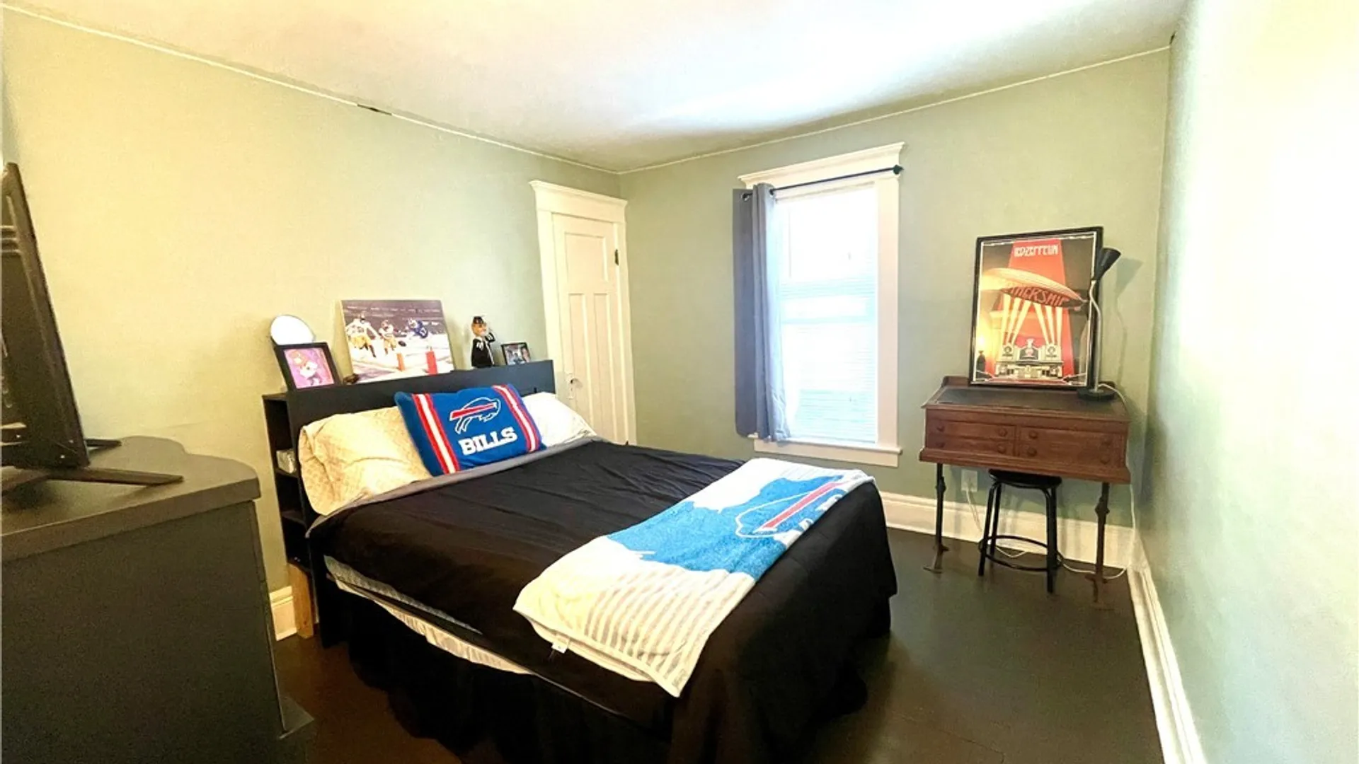 Property at 681 Mckinley Parkway, Buffalo, NY 14220 17