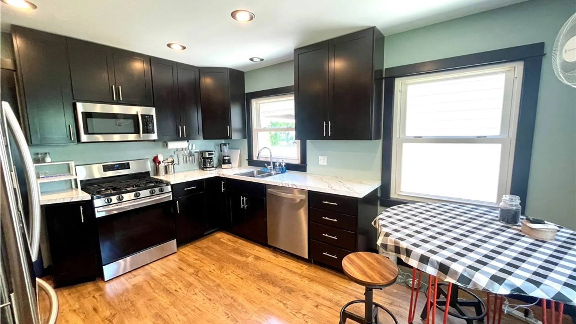 Property at 681 Mckinley Parkway, Buffalo, NY 14220 9