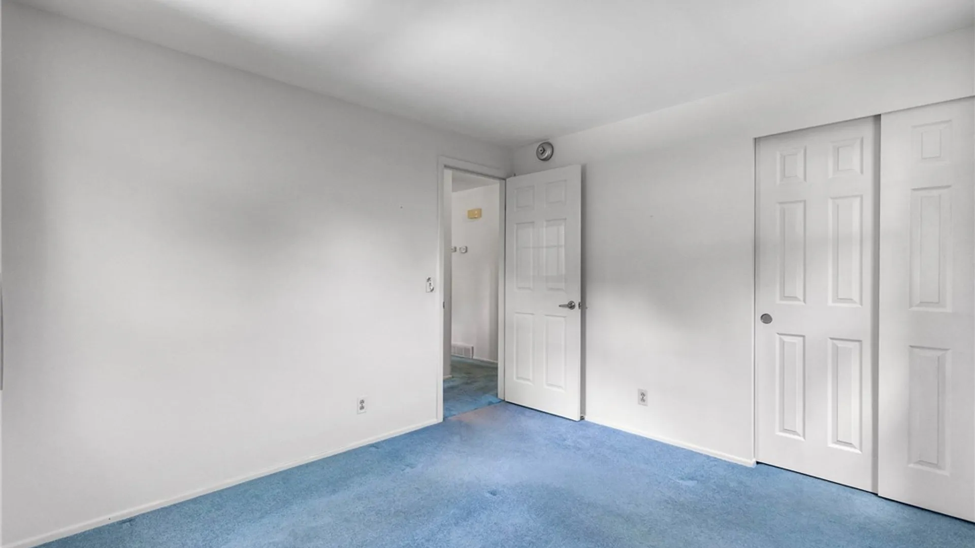 Property at 242 Yarkerdale Drive, Greece, NY 14615 31