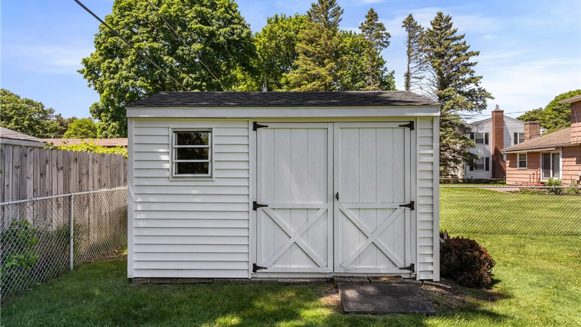 Property at 242 Yarkerdale Drive, Greece, NY 14615 41