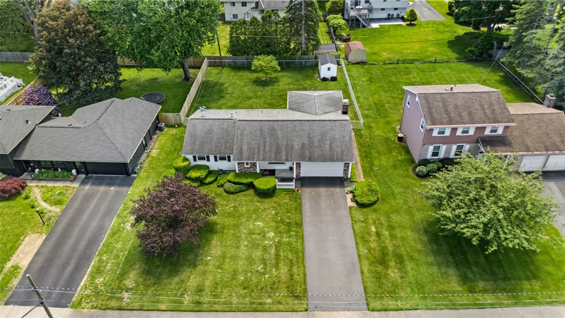 Property at 242 Yarkerdale Drive, Greece, NY 14615 46