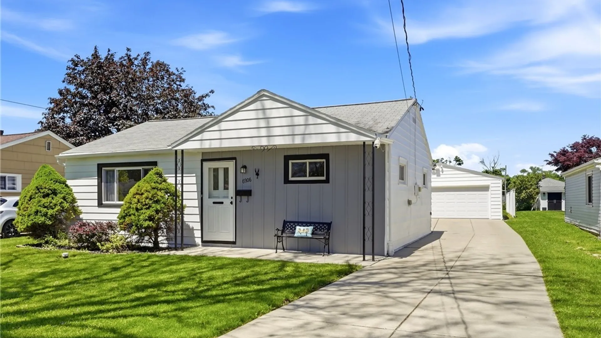 Property at 6906 Lindbergh Avenue, Niagara Falls, NY 14304 2