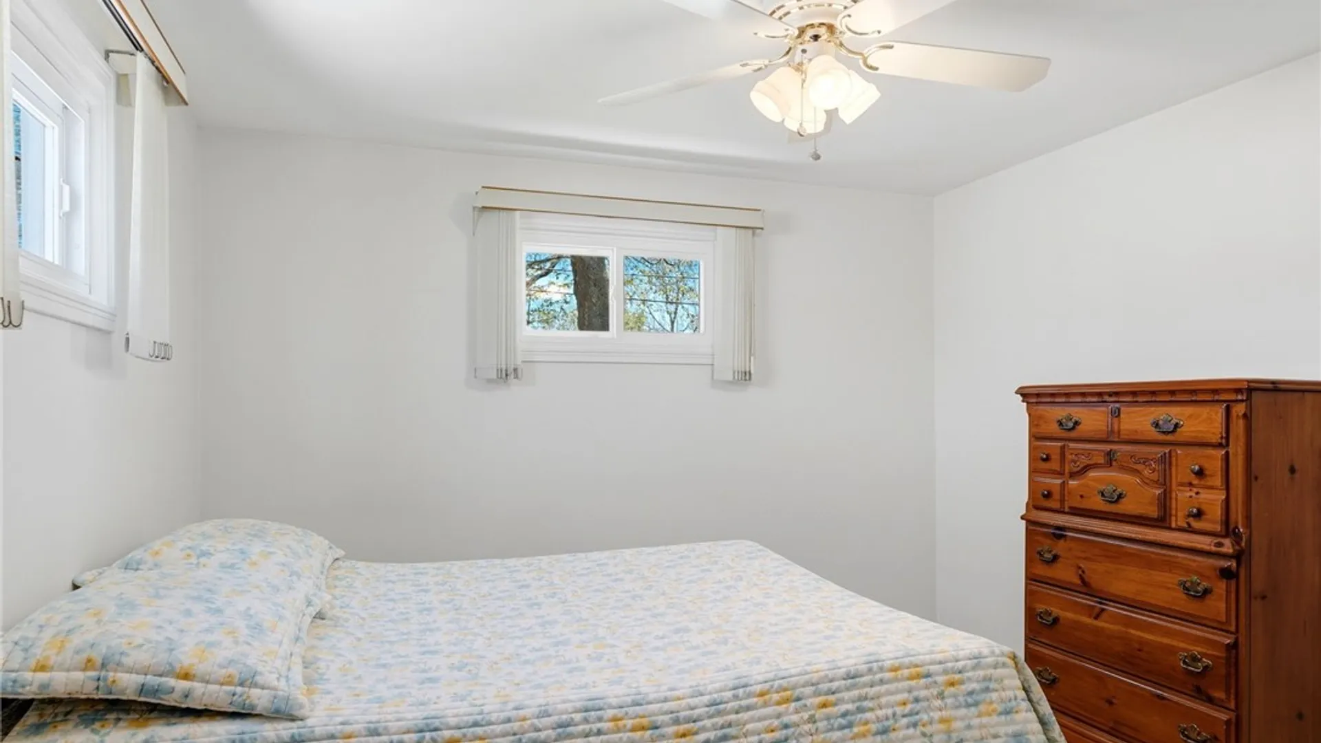 Property at 6906 Lindbergh Avenue, Niagara Falls, NY 14304 20