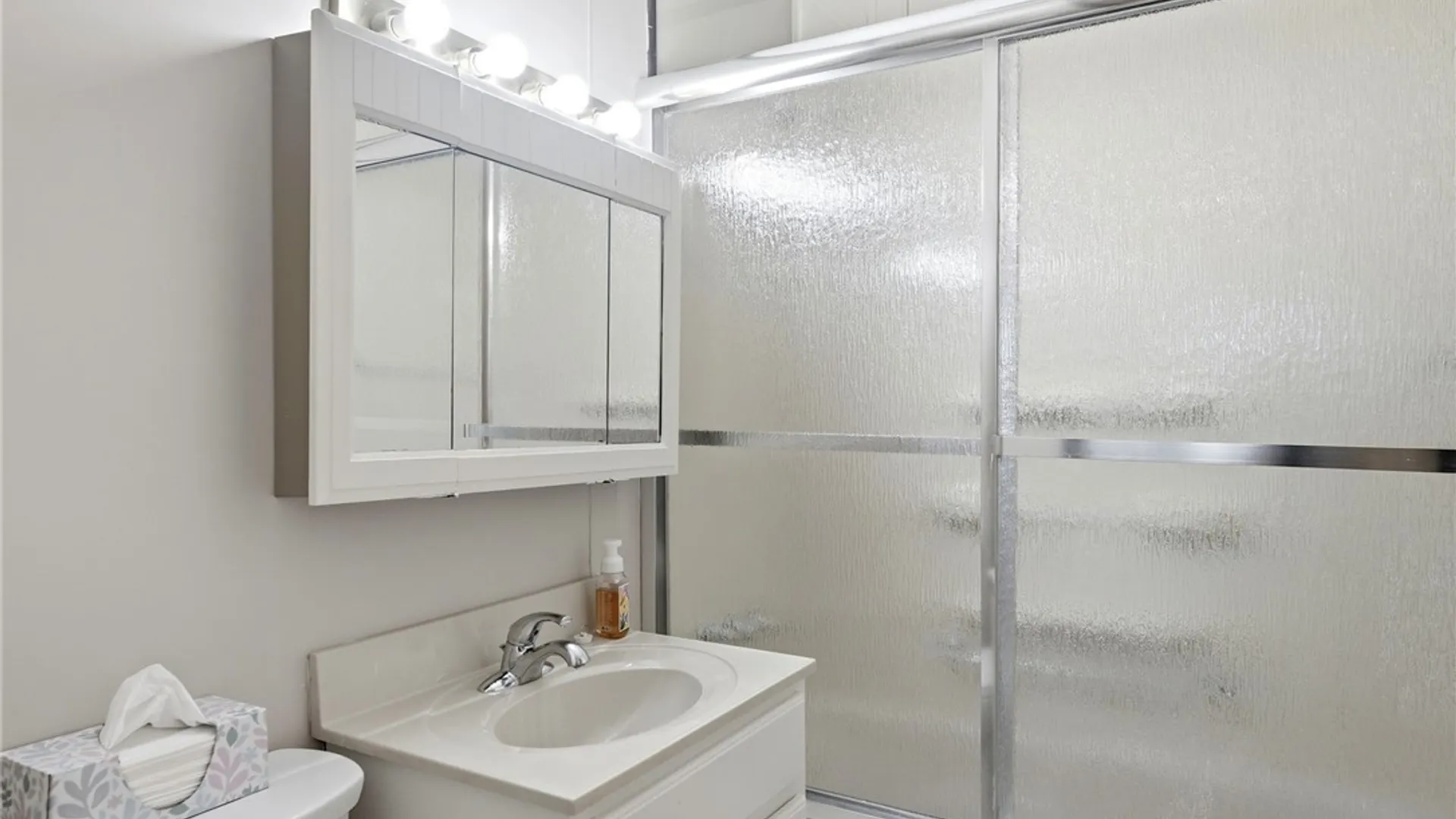 Property at 6906 Lindbergh Avenue, Niagara Falls, NY 14304 23