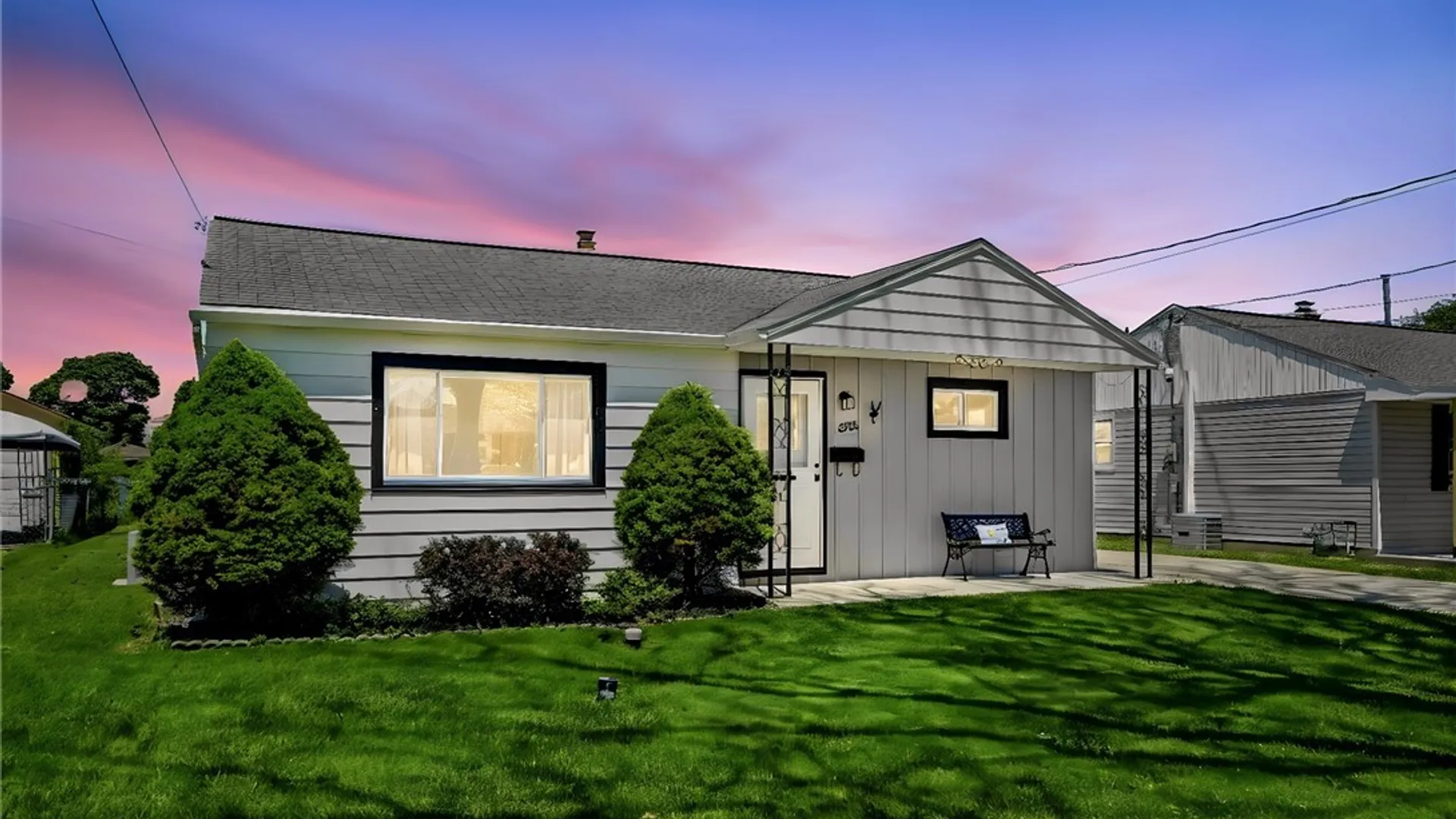Property at 6906 Lindbergh Avenue, Niagara Falls, NY 14304 3