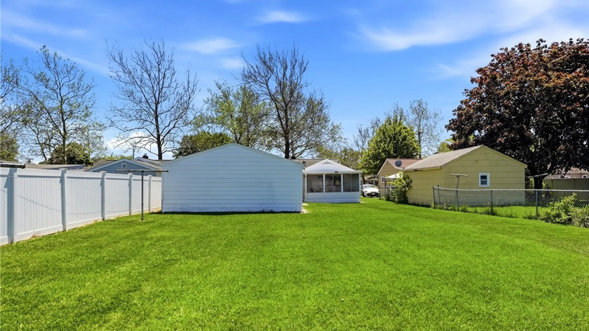 Property at 6906 Lindbergh Avenue, Niagara Falls, NY 14304 30