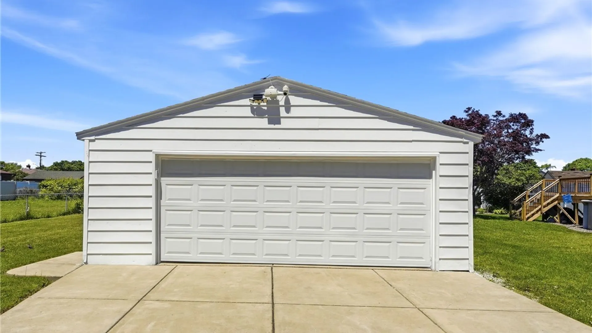 Property at 6906 Lindbergh Avenue, Niagara Falls, NY 14304 5