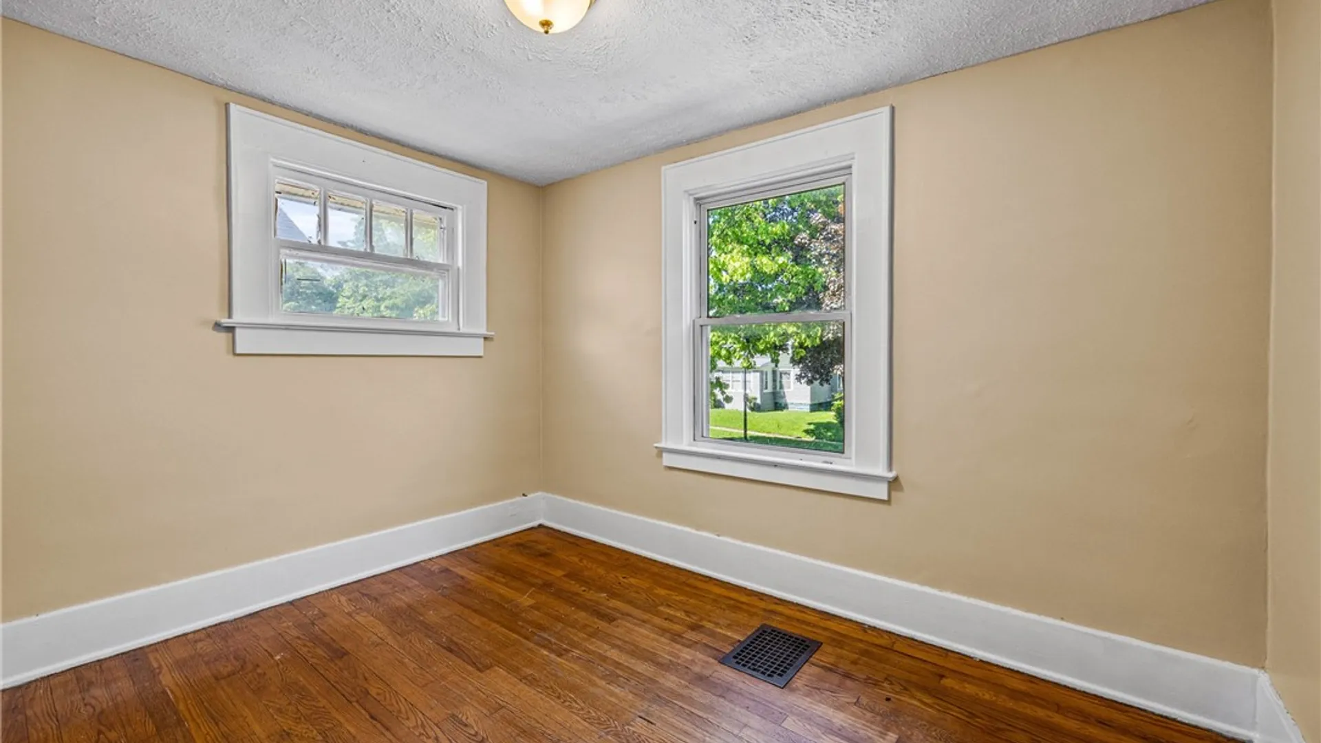 Property at 184 Curlew Street, Rochester, NY 14613 23