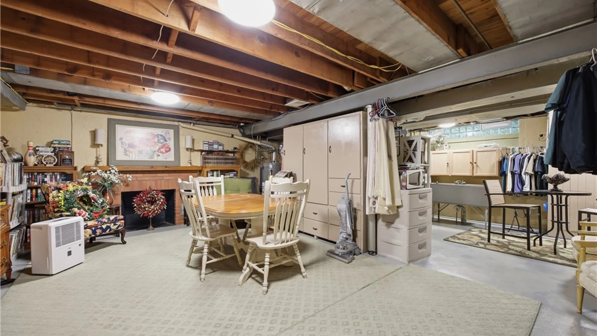Property at 1306 Thorndale Avenue, Niagara Falls, NY 14305 23
