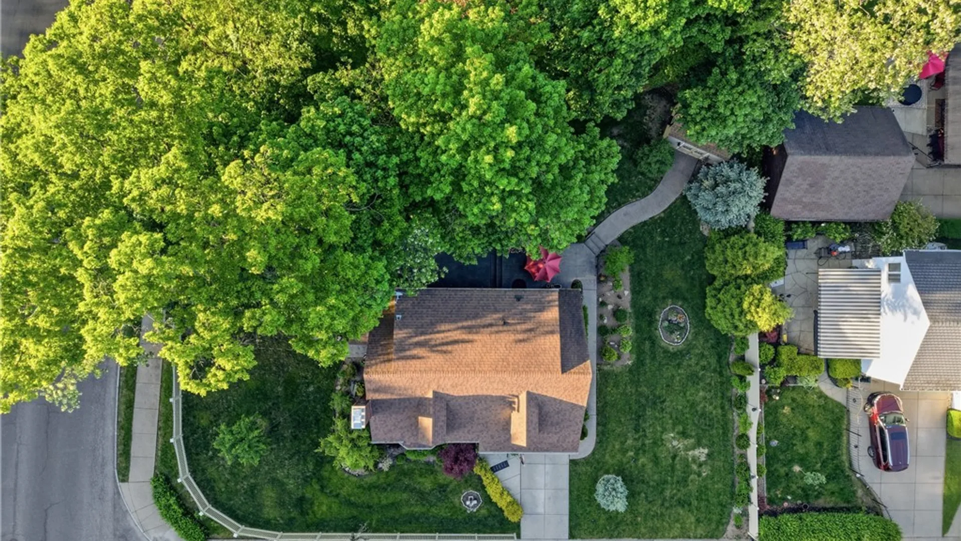 Property at 1306 Thorndale Avenue, Niagara Falls, NY 14305 27