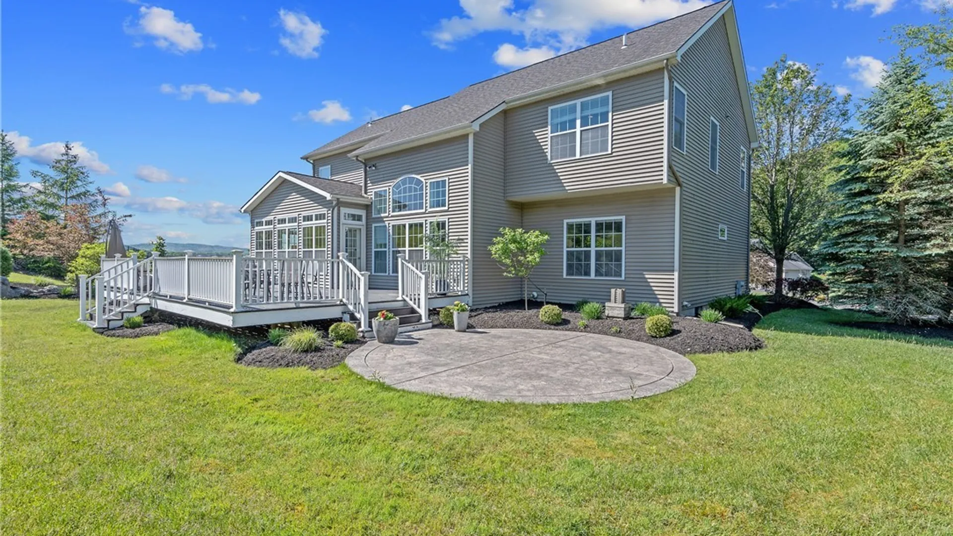 Property at 6308 Tulipwood Lane, DeWitt, NY 13078 10