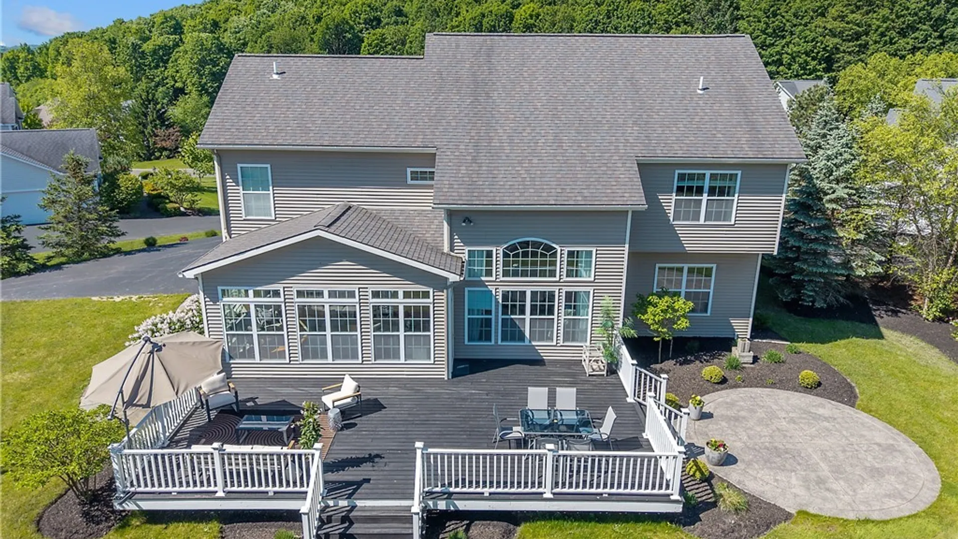 Property at 6308 Tulipwood Lane, DeWitt, NY 13078 5