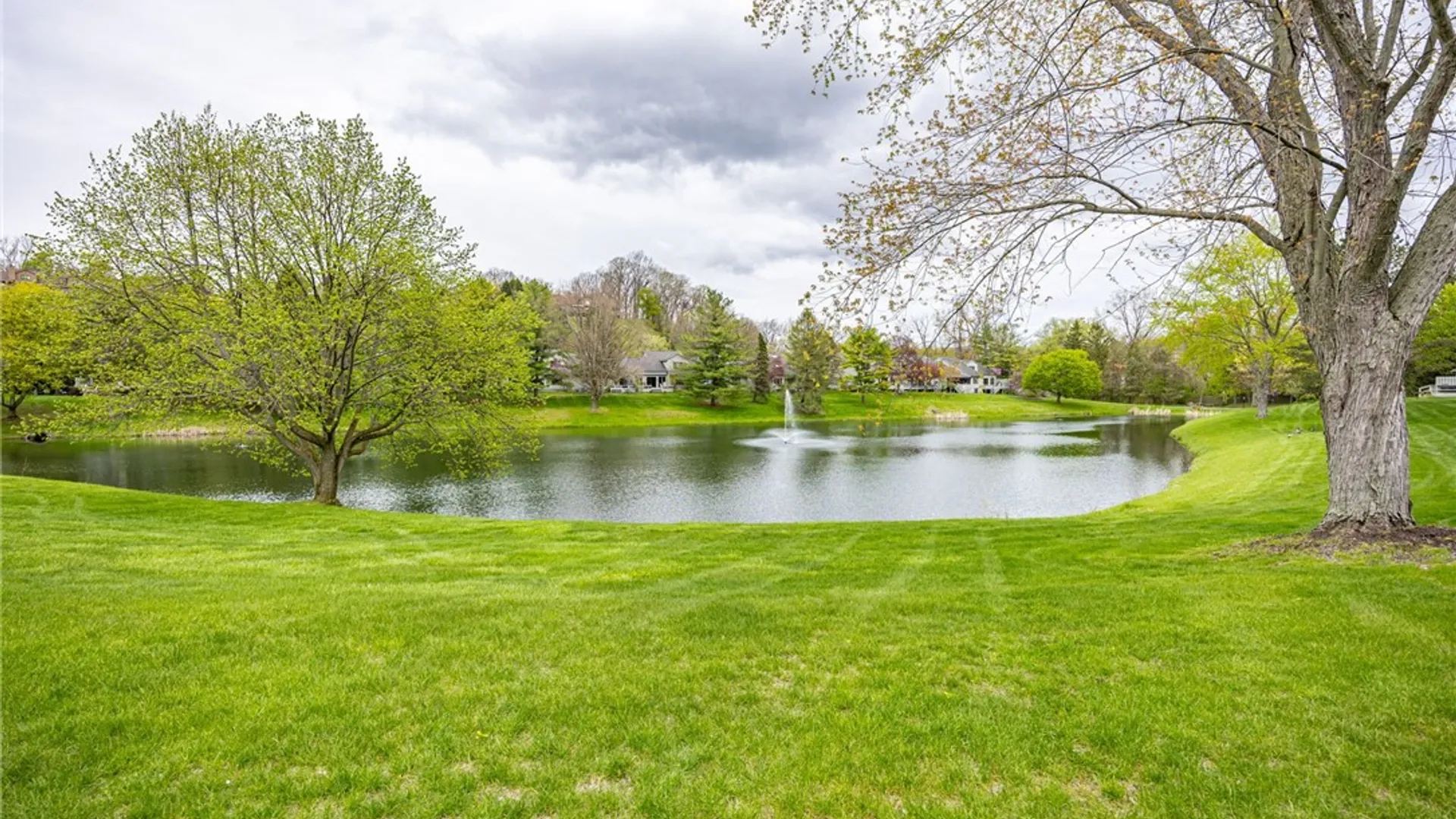 Property at 53 Waterview Circle, Penfield, NY 14625 36
