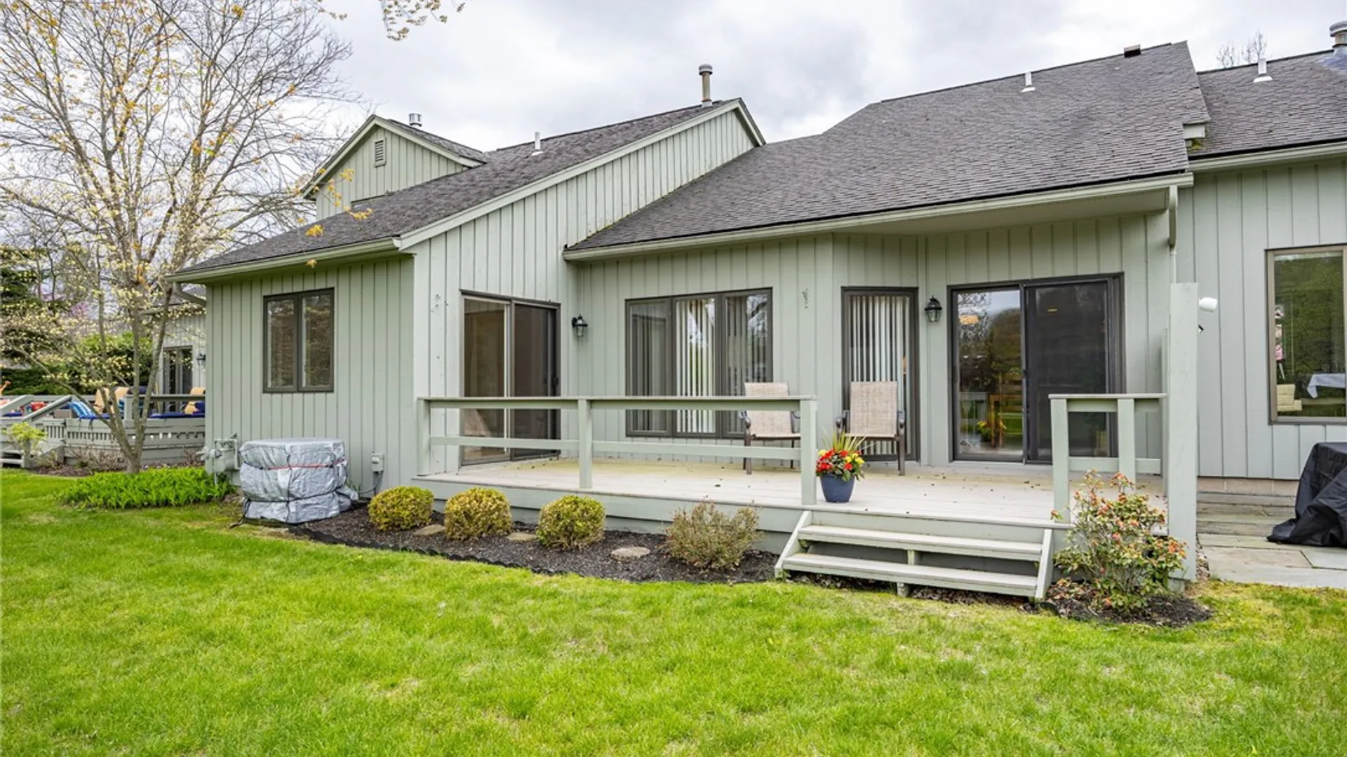 Property at 53 Waterview Circle, Penfield, NY 14625 39