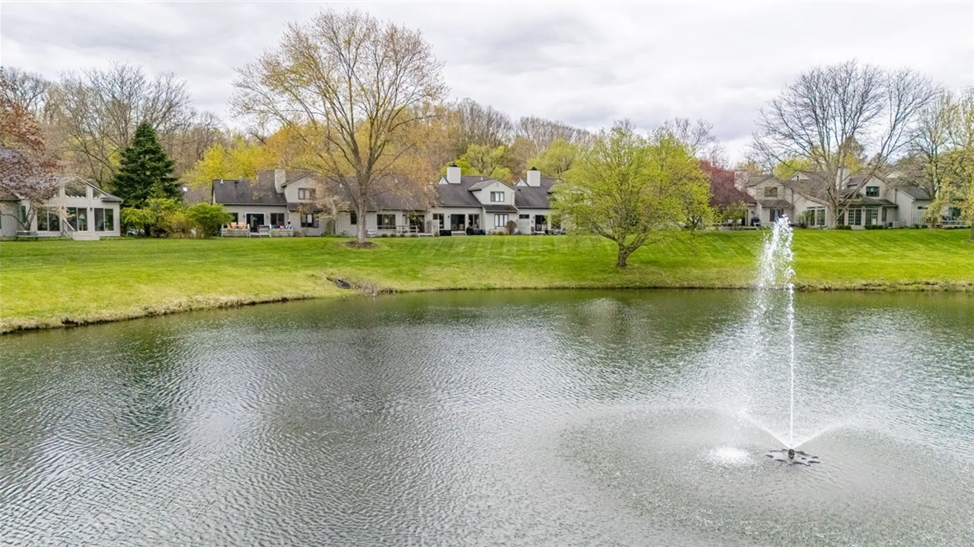 Property at 53 Waterview Circle, Penfield, NY 14625 41