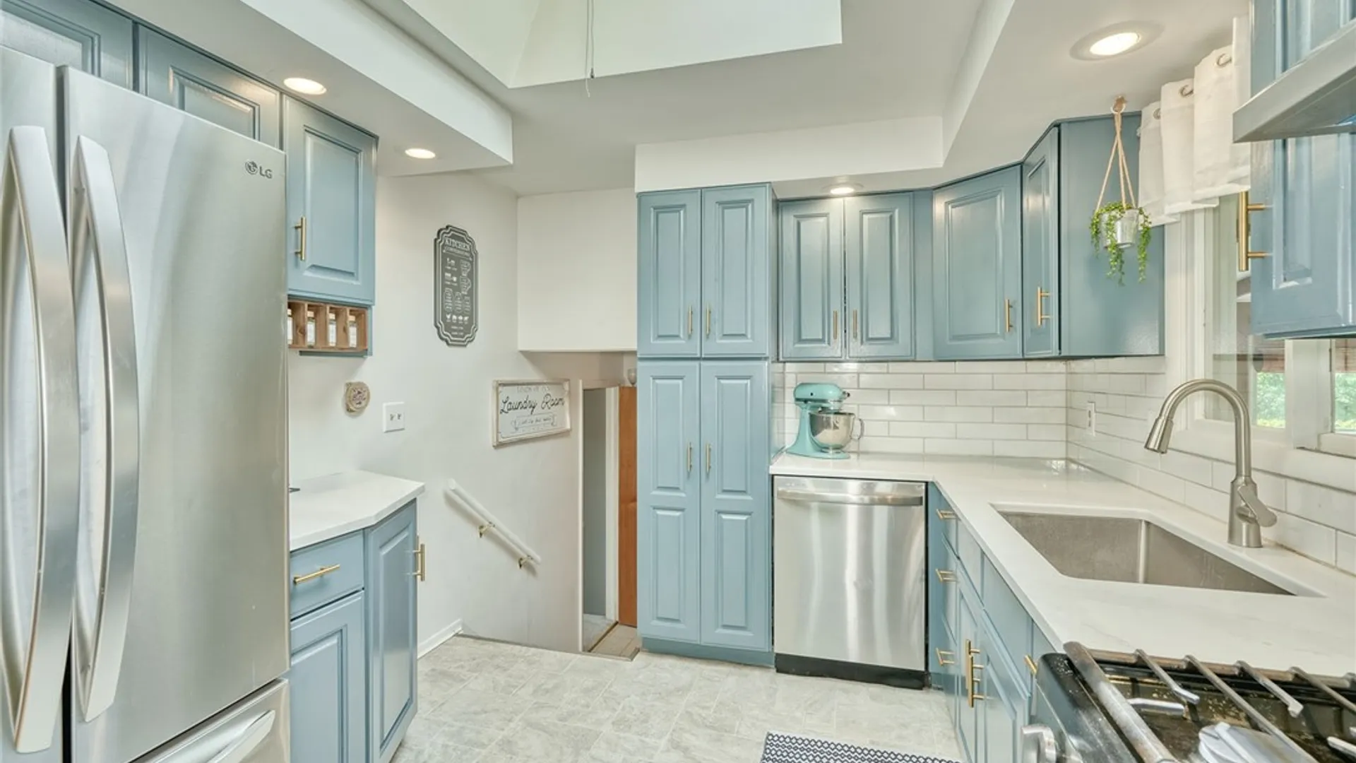 Property at 46 Arlington Park, Canandaigua City, NY 14424 6