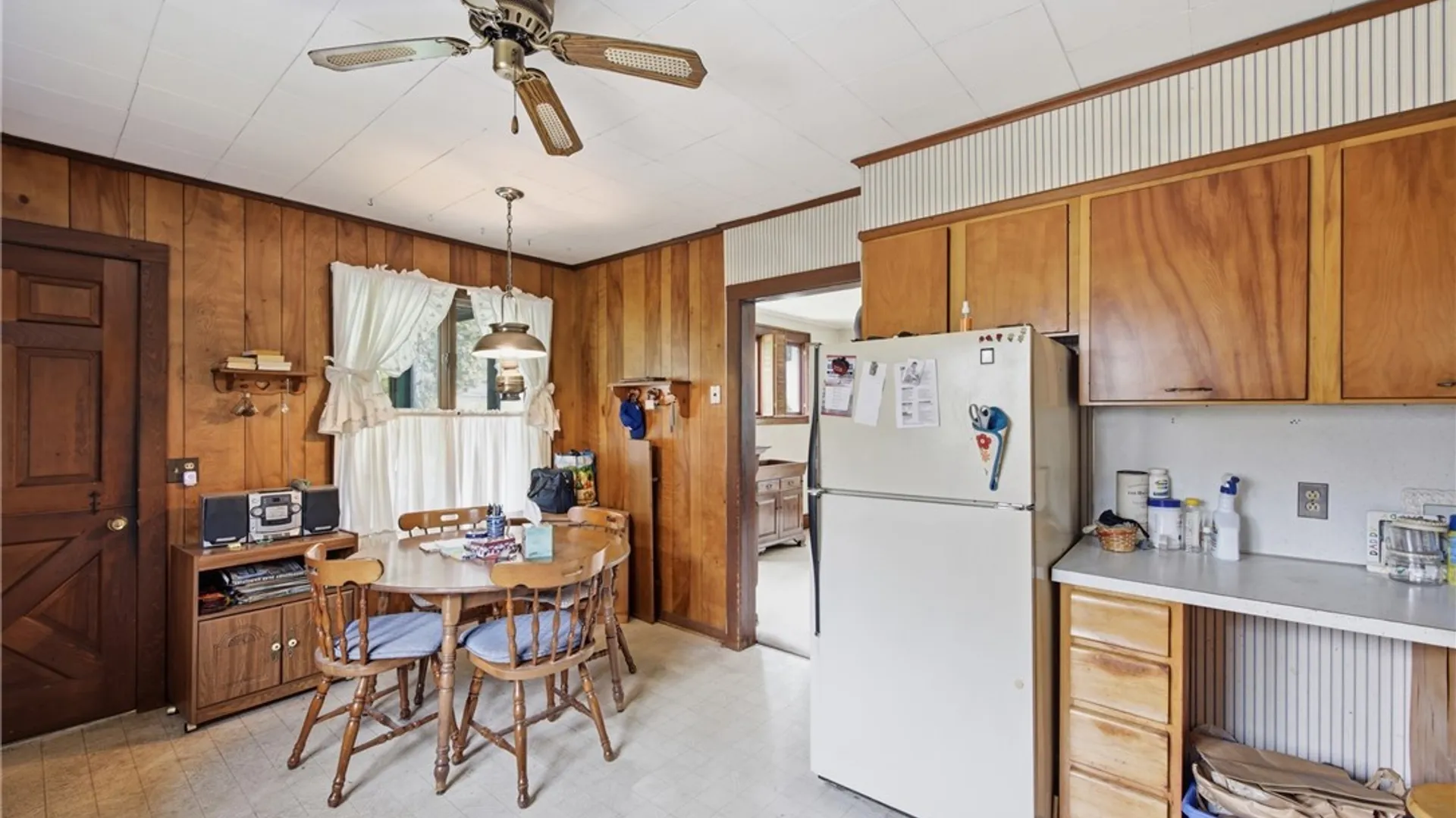 Property at 262 Walnut Street, Aurora, NY 14052 12