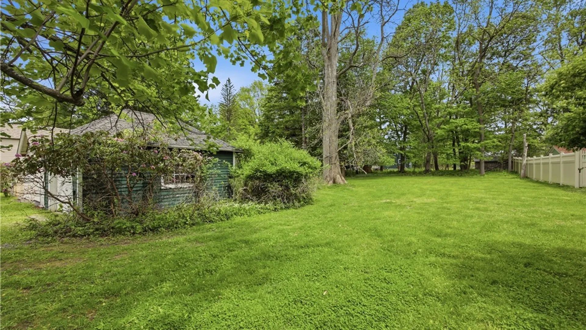 Property at 262 Walnut Street, Aurora, NY 14052 29