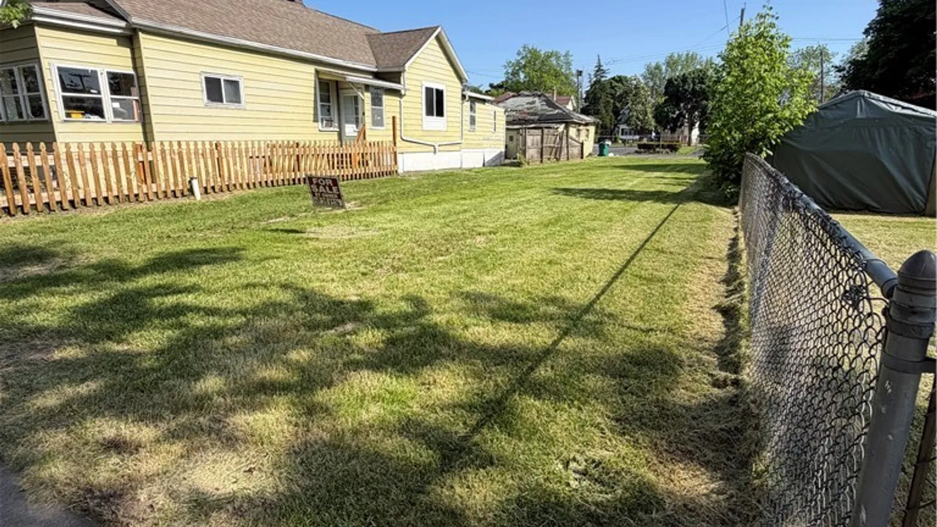 Property at 1115 North Avenue, Niagara Falls, NY 14305 4