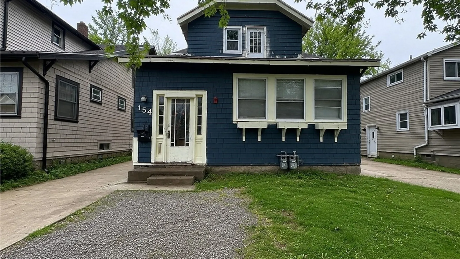 Property at 154 W Winspear Avenue, Buffalo, NY 14214 2