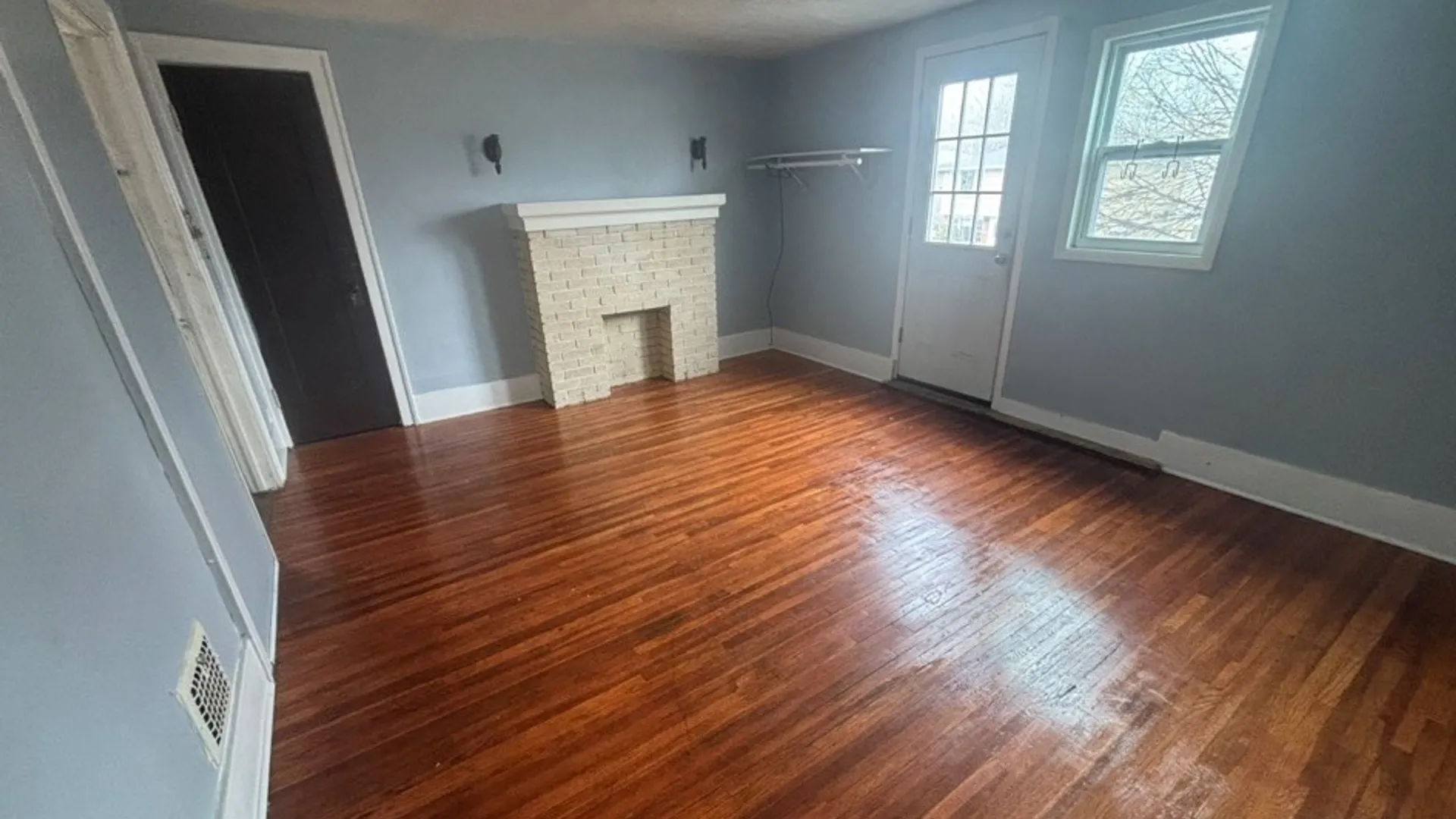 Property at 154 W Winspear Avenue, Buffalo, NY 14214 9