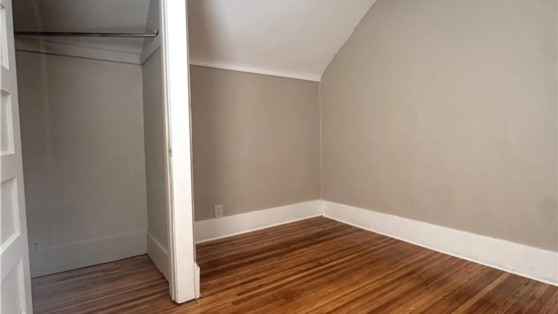 Property at 13 Willow Street, Rochester, NY 14606 9