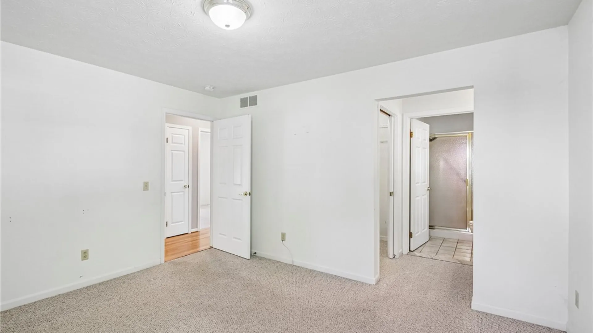 Property at 87 Collenton Drive, Greece, NY 14626 21