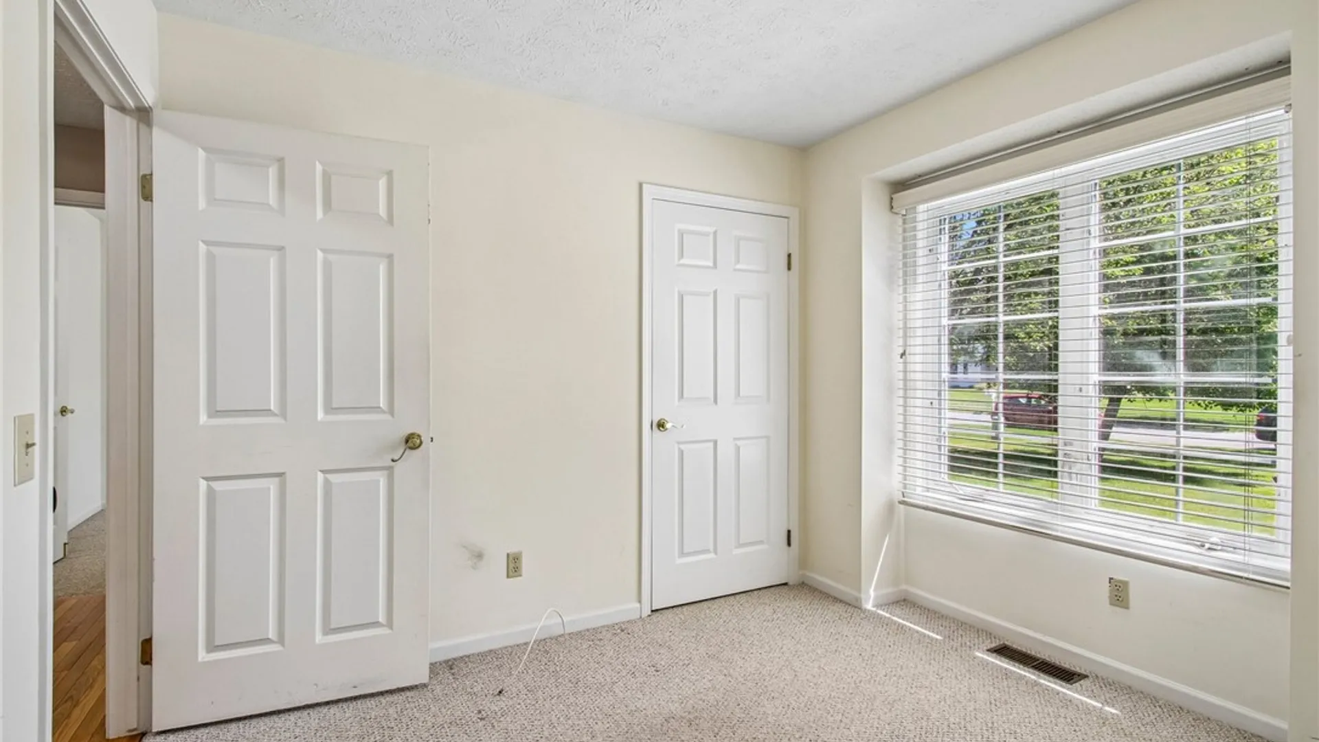 Property at 87 Collenton Drive, Greece, NY 14626 27