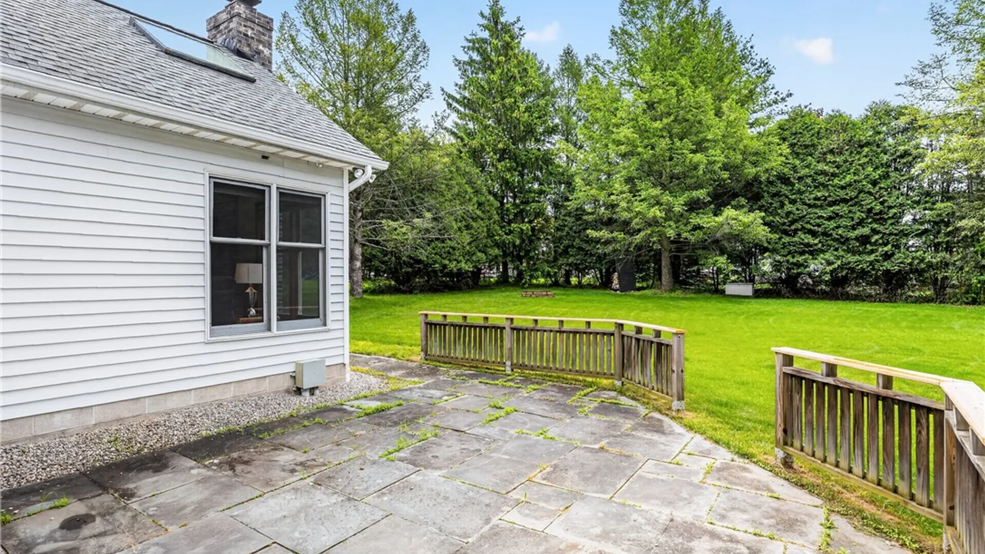 Property at 5 Fresh Meadow Run, Perinton, NY 14526 45