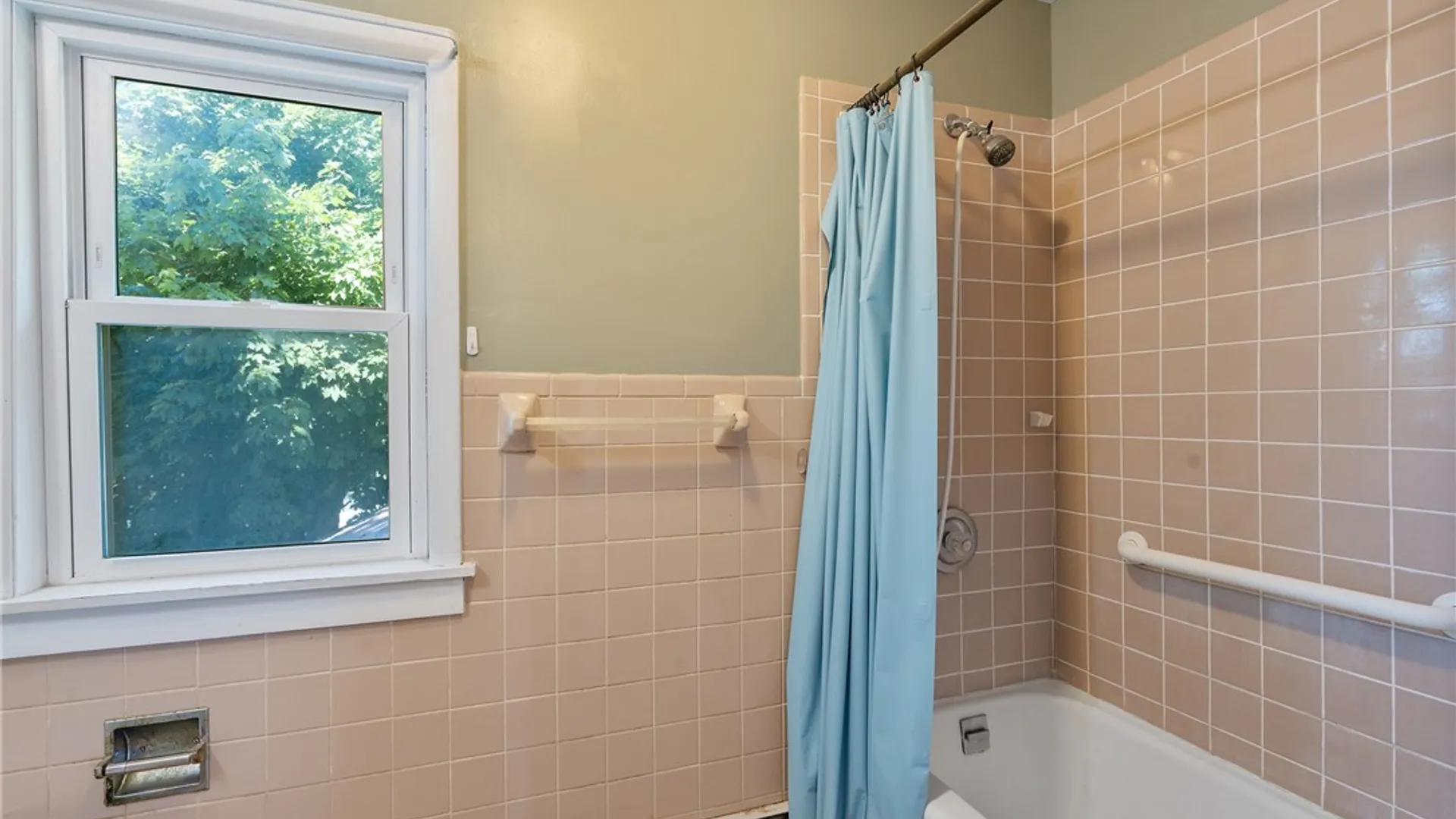 Property at 27 Ellen Street, Oswego, NY 13126 24