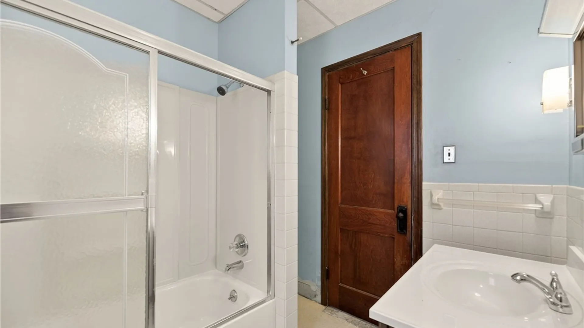 Property at 112 Saranac Avenue, Buffalo, NY 14216 29