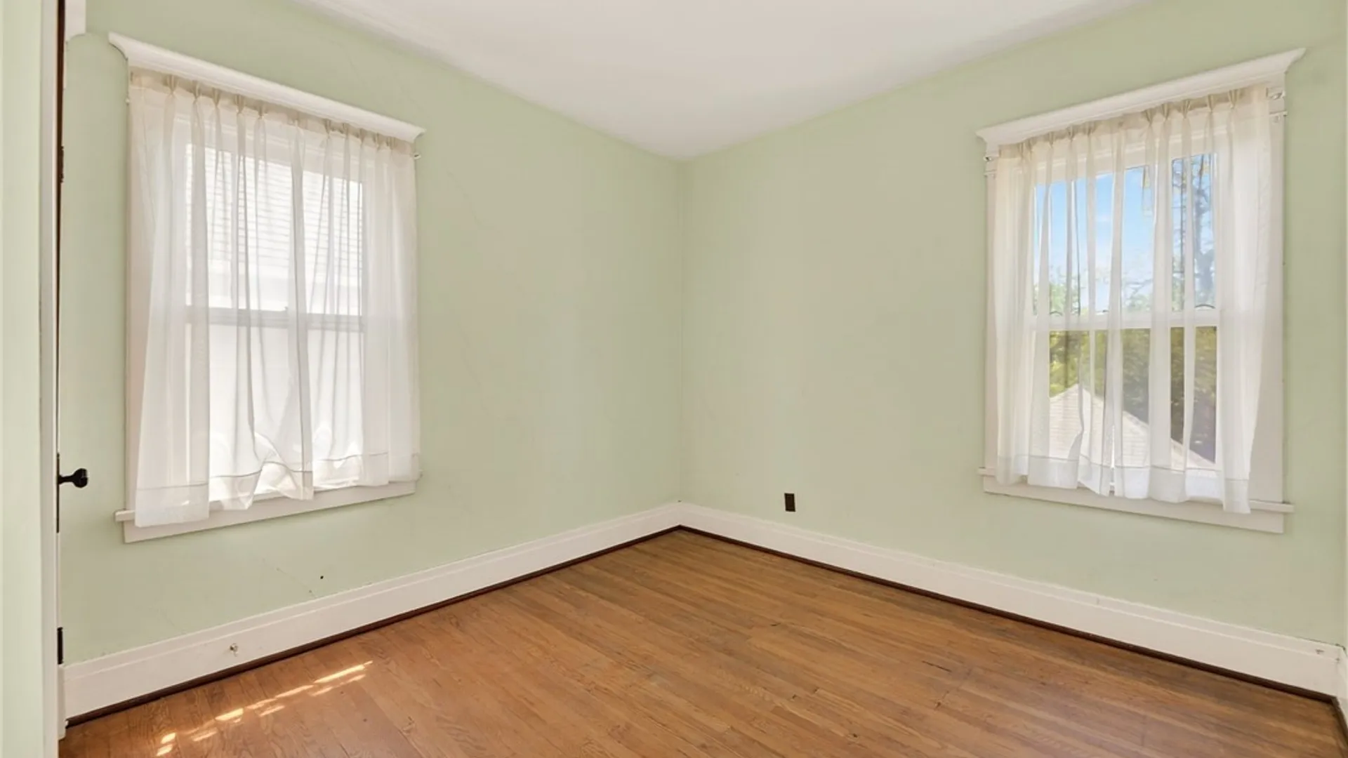 Property at 112 Saranac Avenue, Buffalo, NY 14216 30