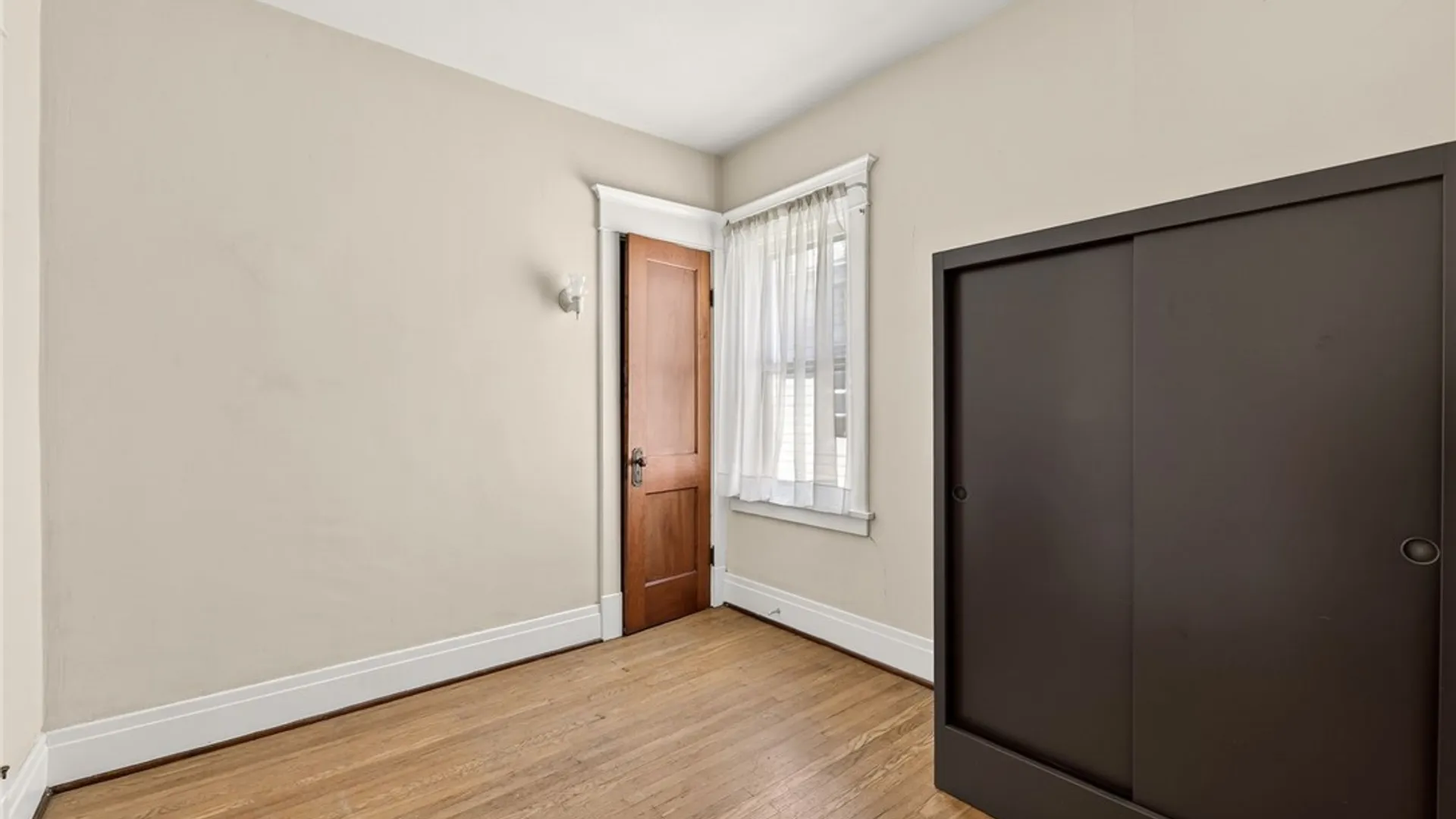Property at 112 Saranac Avenue, Buffalo, NY 14216 34