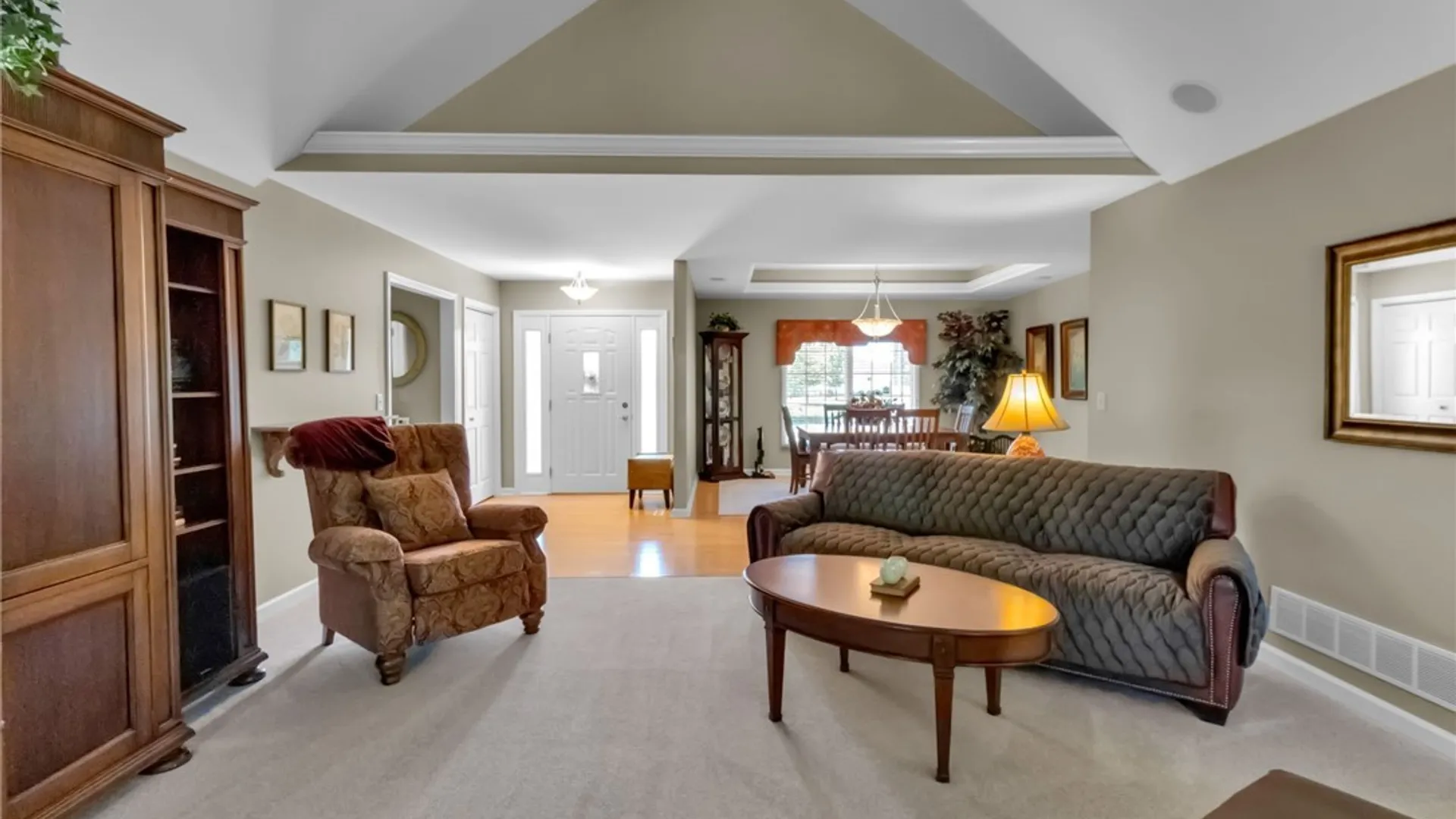 Property at 6182 Ranch View Drive, Clarence, NY 14051 10